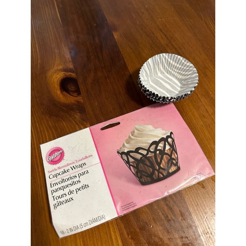 Wilton Cupcake Wraps and Zebra striped cupcake cups